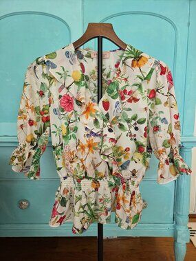 Philosophy White Blouse Floral Fruit Insects Small Petite Short Sleeves